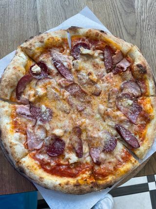 Піца М'ясна (430г)