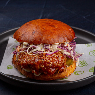 CHICKEN THAI BURGER
