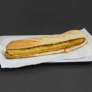 Bocata De Tortilla De Patatas Tomate