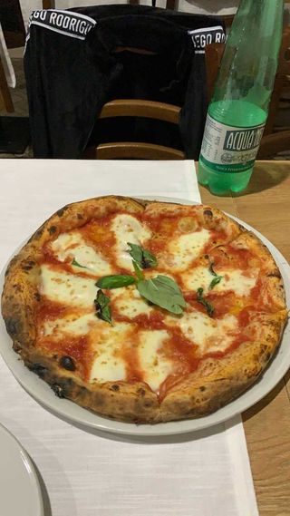 Pizza classica Margherita