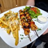 Frigărui de pui cu garnitură la alegere (cartofi sau orez basmati)