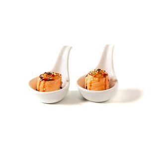 27.- Gunkan Salmón Flameado (2 Pzs.)