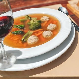 Суп з фрикадельками з кроля (300г)