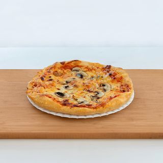 Pizza Capricciosa mala