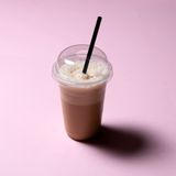 ცივი ყავა ნაყინით