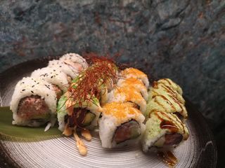 Combo Uramaki (16 Pzs.)