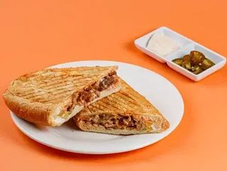 Донер куриный в батоне