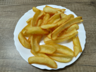 Пържени картофки със сирене