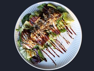 Салат з вугрем (225г)