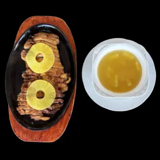 Pato Con Salsa De Piña
