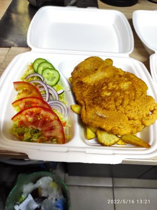 Картопля по-домашньому + відбивна