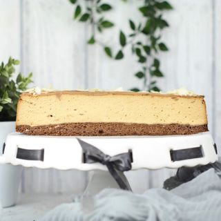 Tofurnik słony karmel