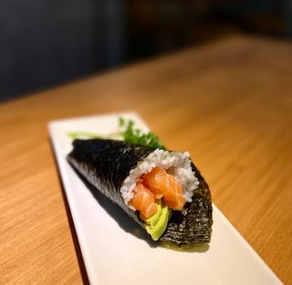 Temaki salmon 