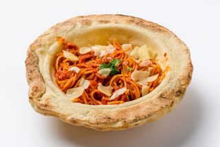 Spaghete cu sos rosu