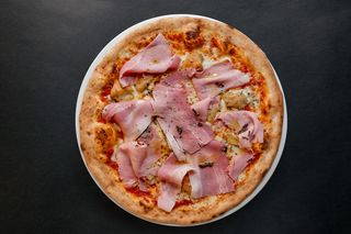 Pizza Prosciutto E Funghi (30 Cm.)