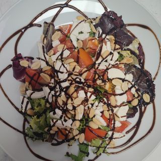 Ensalada cabresa 