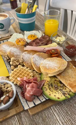 Desayuno Dakota