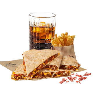 Meniu BBQ Bacon Quesadilla