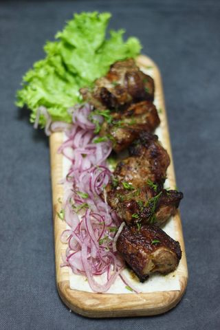 Шашлик  зі свинячої шиї (250г)