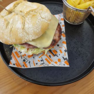 Hamburguesa Normal Con Queso