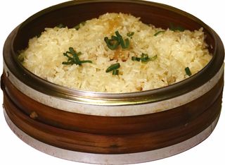 47 Riso glutinoso con costine