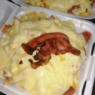 Salchipapa La Clásica