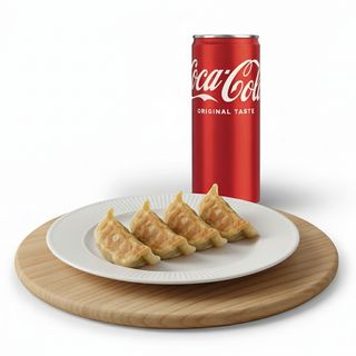 Gyoza 4 pz + Lattina Coca-Cola