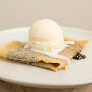 Crepe de nutella y crema de cacahuete 