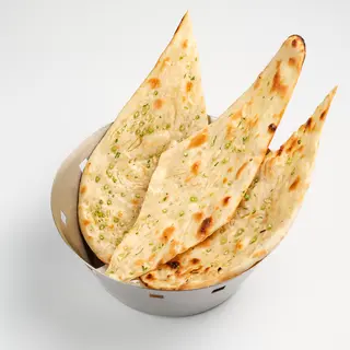 Naan s češnjakom