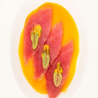 Carpaccio tonno e passion fruit