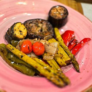 Amanide Brasejat De Verdures