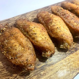 Alitas al limón y pimienta (6 uds.)