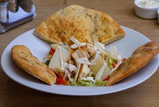 Salată Caesar