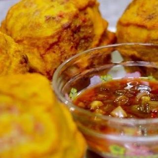 Patata rellena con carne mechada estilo la Barceloneta