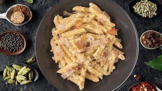 Carboanara pasta + coca cola 0.33 - akcija