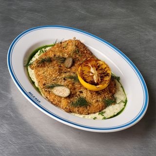 ШНІЦЕЛЬ З СОУСОМ ТАРТАР