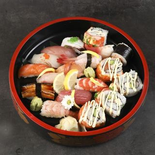 Sushi Osaka - 18 pezzi