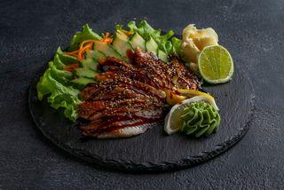 Сашимі з вугрем 1 шт