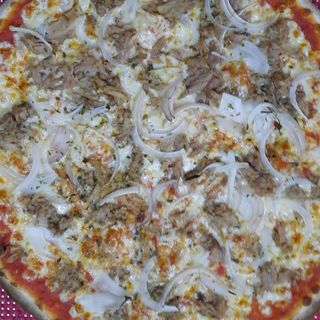 Pizza De Atún