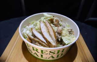  Salata Caesar  