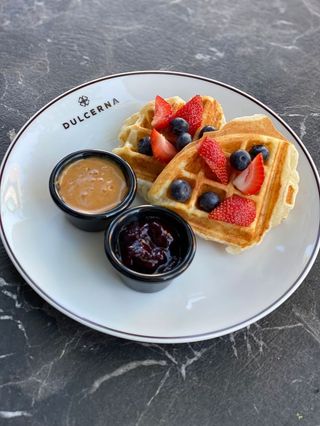 Waffles De Pan De Bono