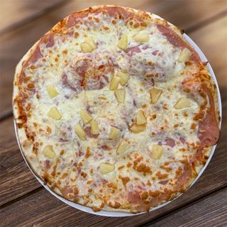 Pizza Hawaiana medie