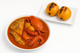 Foufou + Sauce Claire