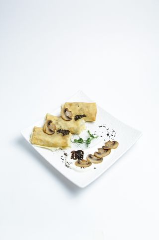 Блины с курицей и грибами 