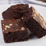 Brownie artesano de Chocolate Belga con Nueces