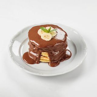 Панкейк с нутеллой и бананом