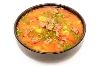 Ciorba de legume cu carne de vacuta