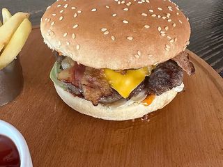 Бургер BBQ (400 г)