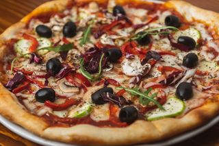 Pizza Vegetariana + Coca-Cola