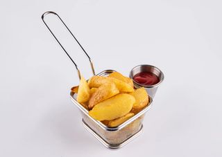 Картофельный дольки